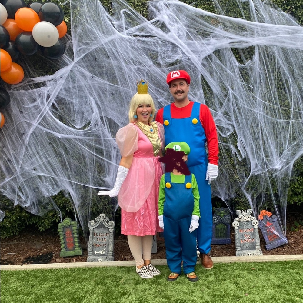 Kids 6-8 yr Luigi Costume